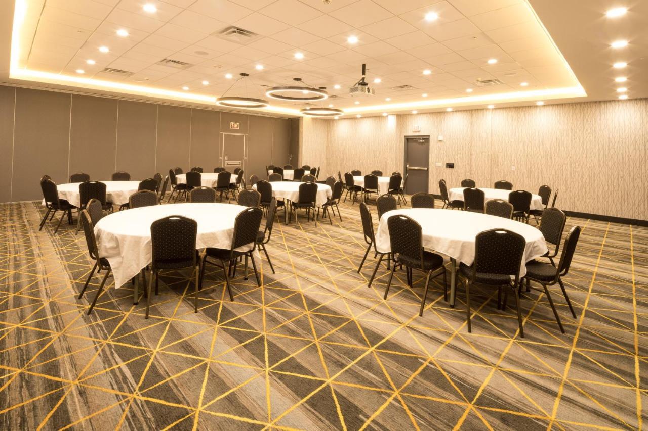 Holiday Inn - Kalamazoo West By Ihg Экстерьер фото
